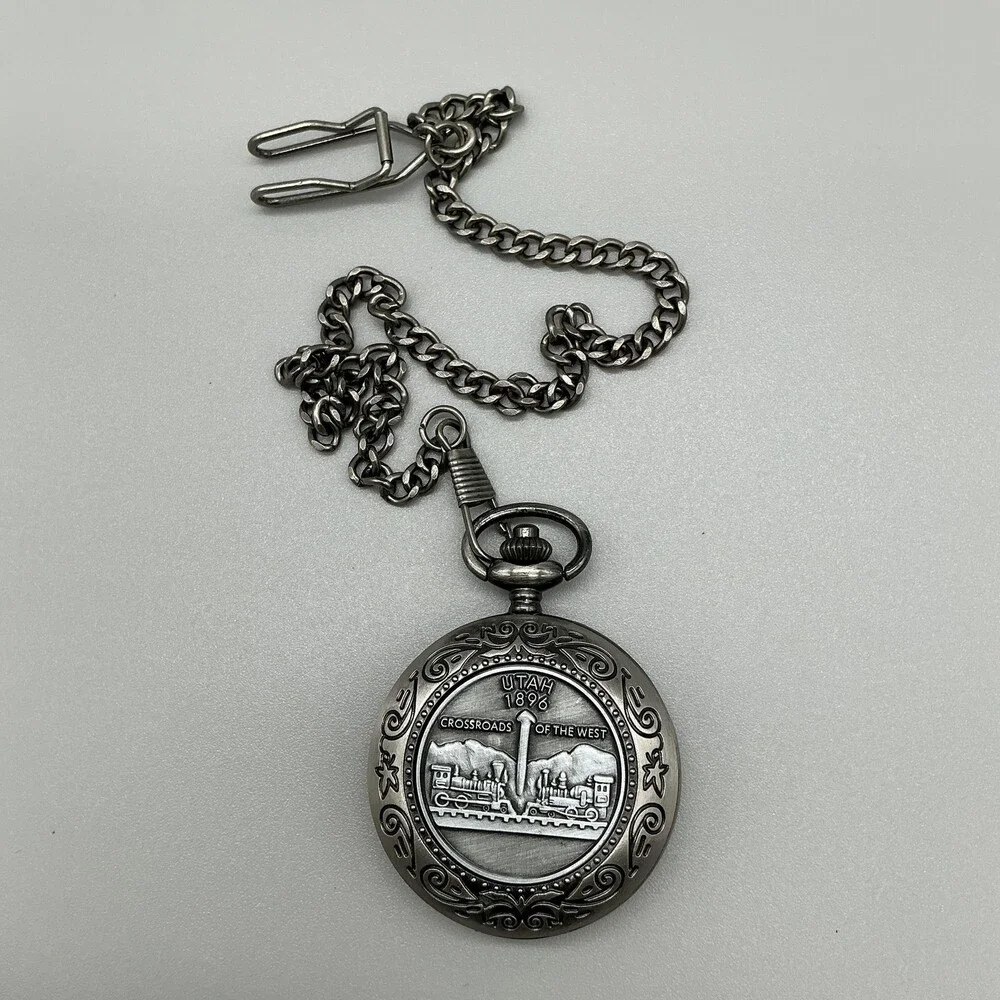 Vintage Collection Pocket Watch Men 46mm Silver Tone Utah 1896 Chain New Battery